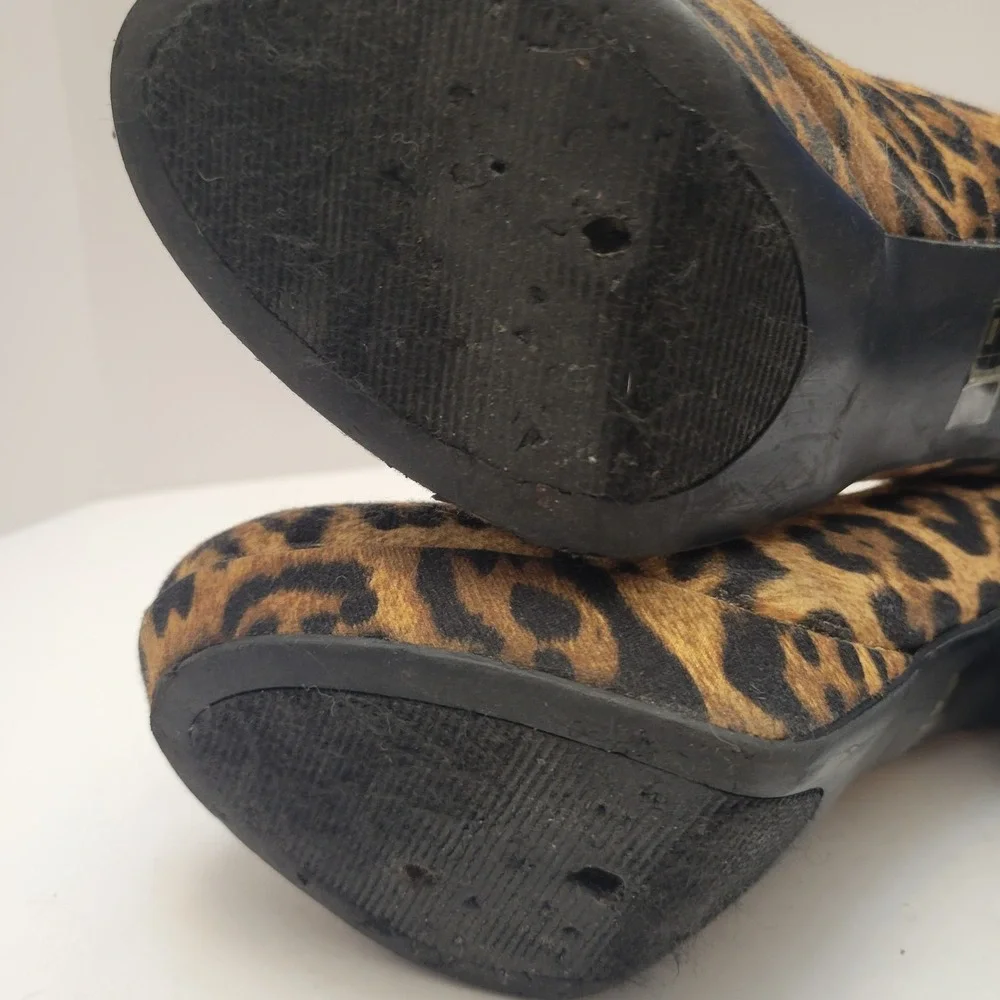 Olsenboye Platform High Heels Women's Sz 8M Leopard Animal‎ Print Mob Wife Shoes
